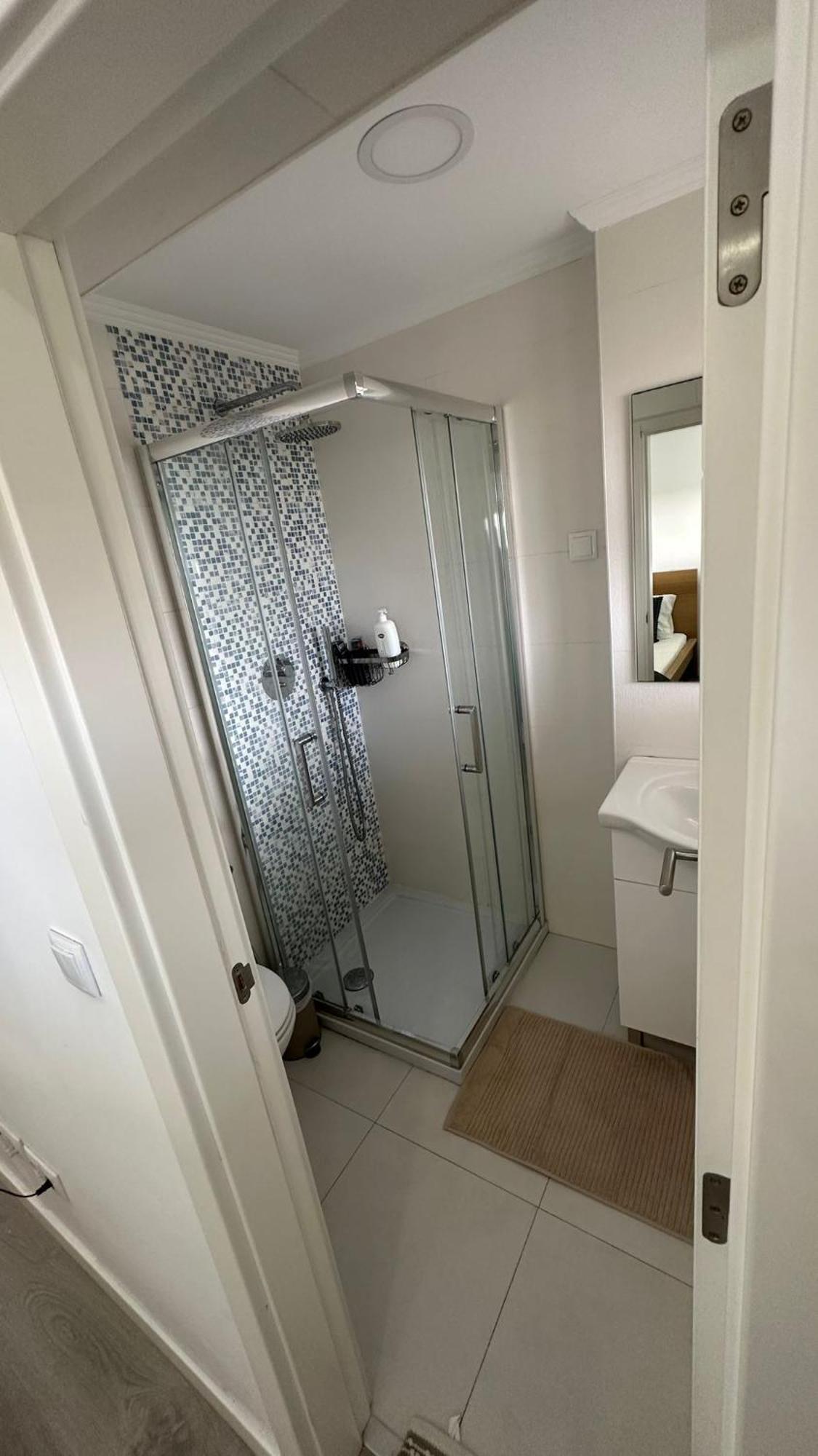 Airport Room Lisboa Екстериор снимка