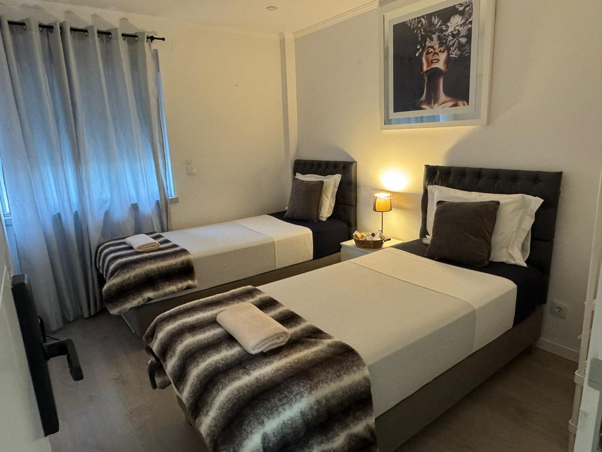 Airport Room Lisboa Екстериор снимка