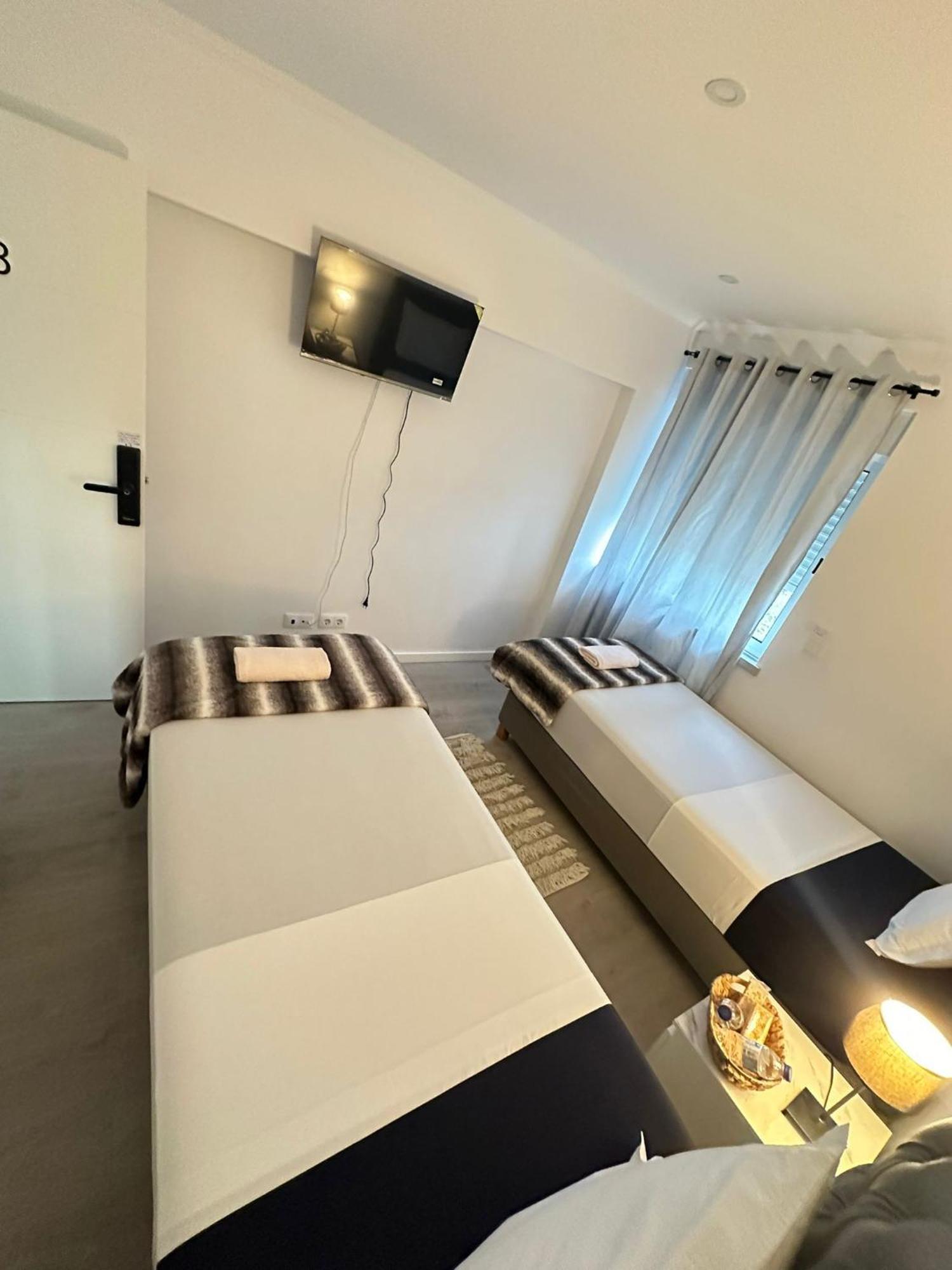 Airport Room Lisboa Екстериор снимка