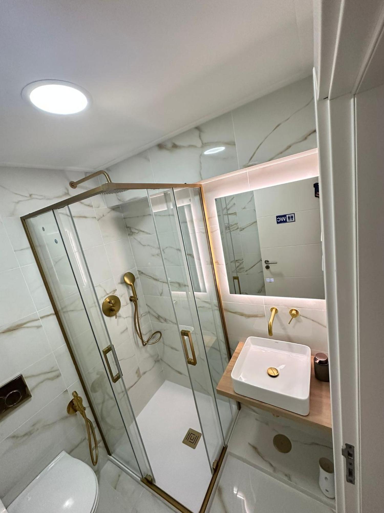 Airport Room Lisboa Екстериор снимка