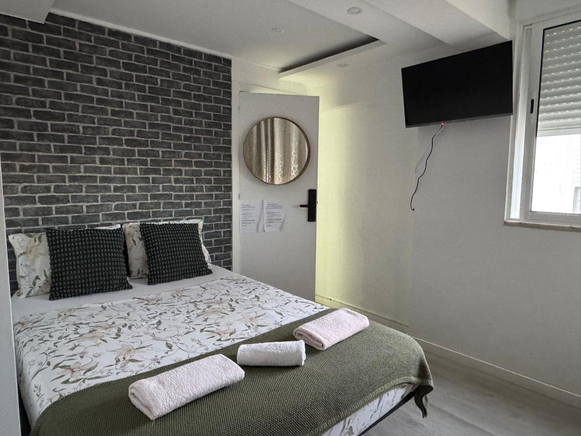Airport Room Lisboa Екстериор снимка